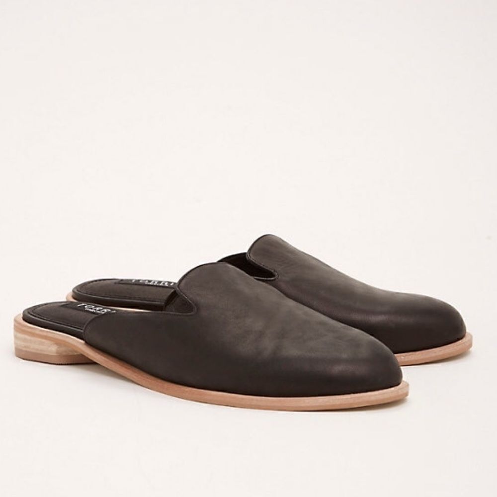 Torrid Collection Black leather mules slides